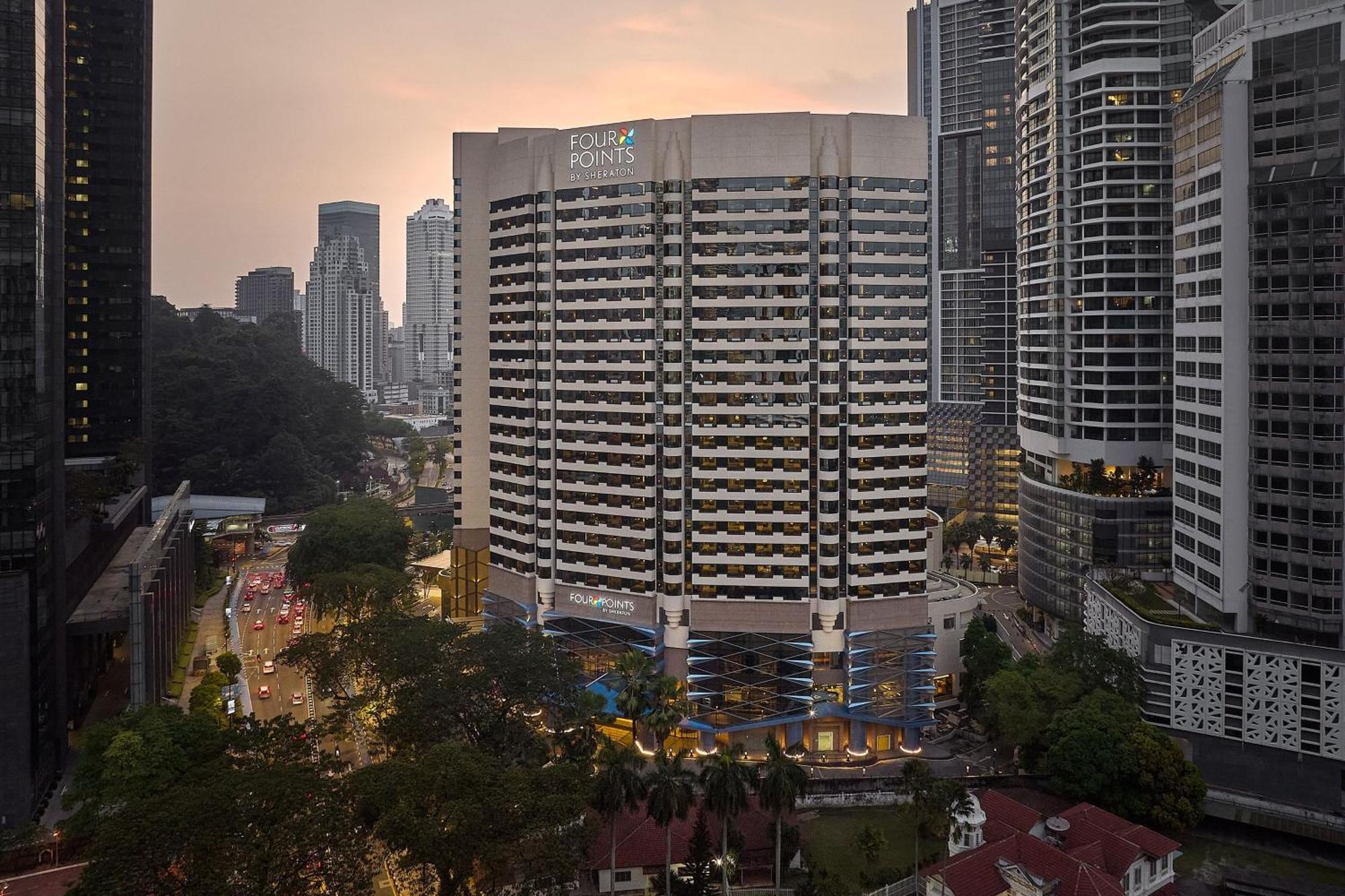 Panorama Two-Bedroom Suite City View